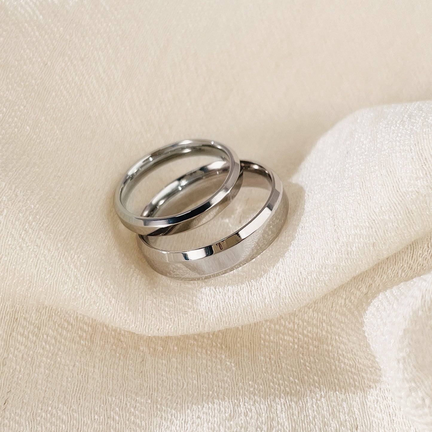 Dainty Solitaire Ring in 316L Titanium Steel | OVRSZN